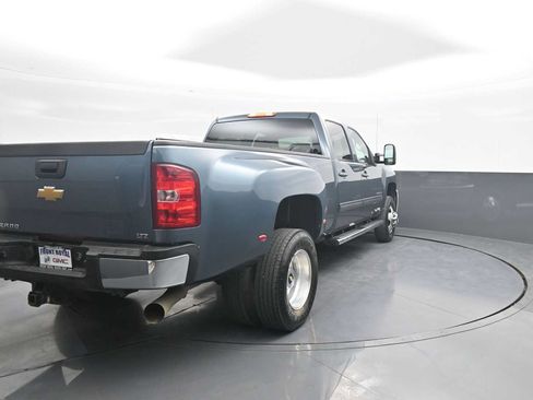 Used 2012 Chevrolet Silverado 3500 LTZ AWD/4WD image 7