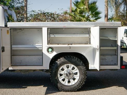 Used 2022 Ford F250 XL w/ STX Appearance Package AWD/4WD image 7