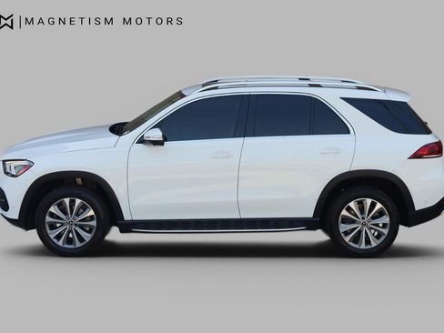 Used 2020 Mercedes-Benz GLE 350 w/ Premium Package image 3