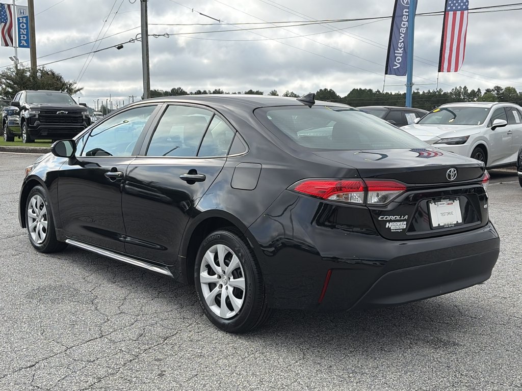 Used 2024 Toyota Corolla LE FWD image 23