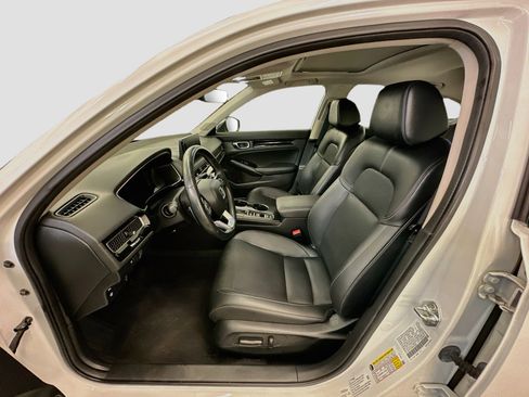 Used 2024 Honda Civic Touring image 13