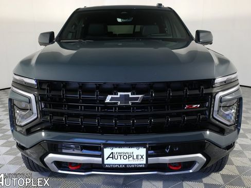Used 2026 Chevrolet Tahoe Z71 w/ Z71 Off-Road Package AWD/4WD image 2
