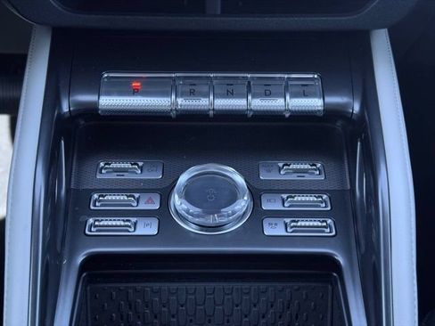 Certified 2025 Lincoln Nautilus Premier AWD/4WD image 41