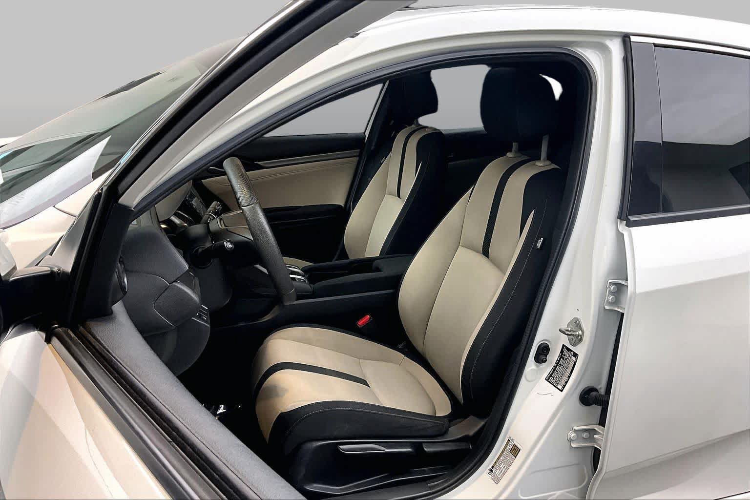Used 2019 Honda Civic EX image 8