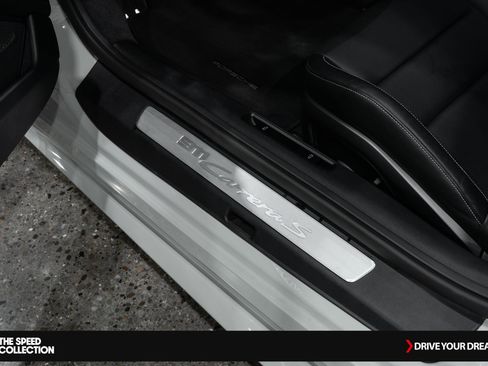 Used 2022 Porsche 911 Carrera S w/ Premium Package image 15