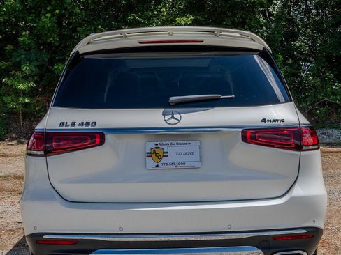 Used 2020 Mercedes-Benz GLS 450 4MATIC image 4