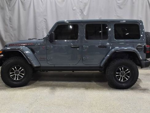 Used 2024 Jeep Wrangler Unlimited Rubicon image 6