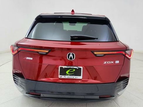 Used 2024 Acura ZDX A-Spec image 5