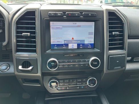Used 2021 Ford Expedition XLT AWD/4WD image 25