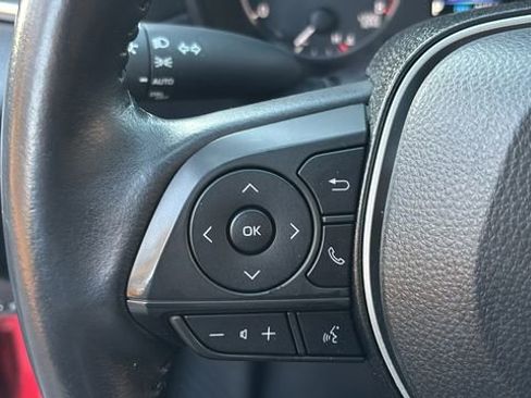 Used 2024 Toyota Corolla Cross LE image 18