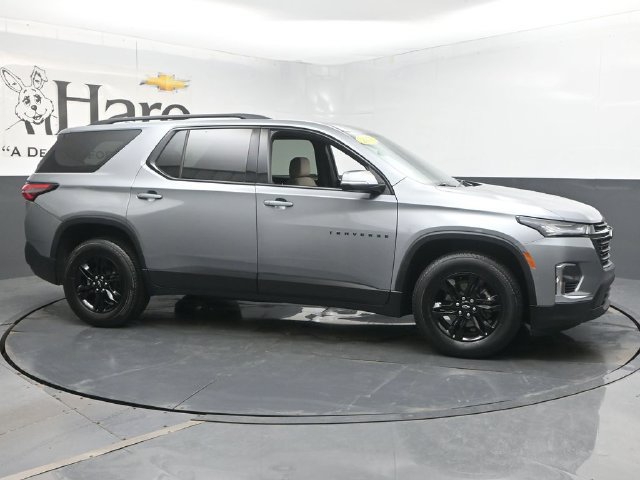 Used 2023 Chevrolet Traverse LS w/ Midnight/Sport Edition FWD image 1