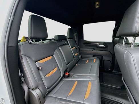 Used 2025 GMC Sierra 1500 AT4 AWD/4WD image 32