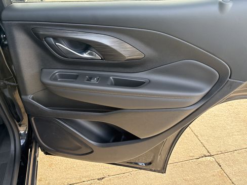 Used 2021 GMC Terrain SLT w/ Infotainment Package II image 15