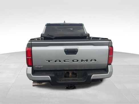 Used 2024 Toyota Tacoma SR5 AWD/4WD image 35