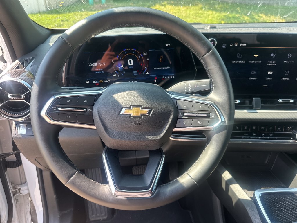 Used 2025 Chevrolet Equinox LT AWD/4WD image 42