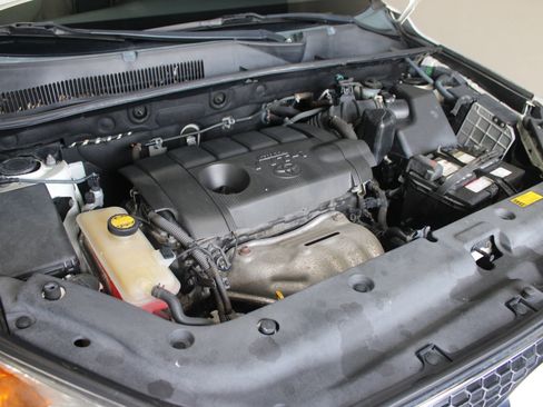 Used 2011 Toyota RAV4 Limited w/ Limited Extra Value Pkg FWD image 27