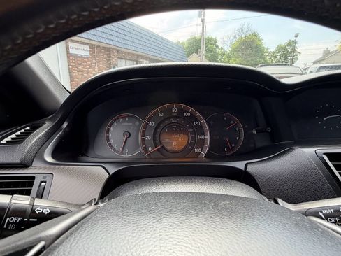 Used 2017 Honda Accord Sport image 5