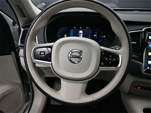 Used 2024 Volvo XC90 T8 Plus w/ Protection Package Premier image 23