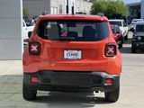 Used 2016 Jeep Renegade Latitude image 5