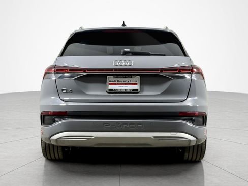 Used 2023 Audi Q4 e-tron Premium Plus RWD image 4