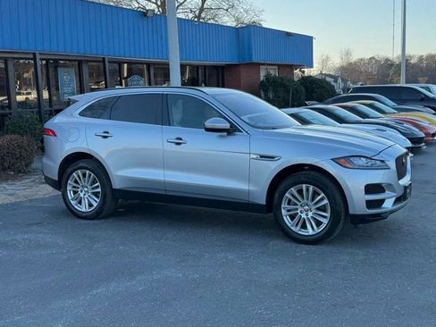 Used 2017 Jaguar F-PACE Prestige AWD/4WD image 8