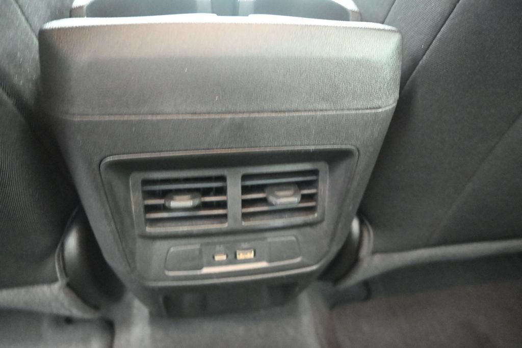 Used 2023 GMC Canyon Elevation w/ Convenience Package RWD image 18