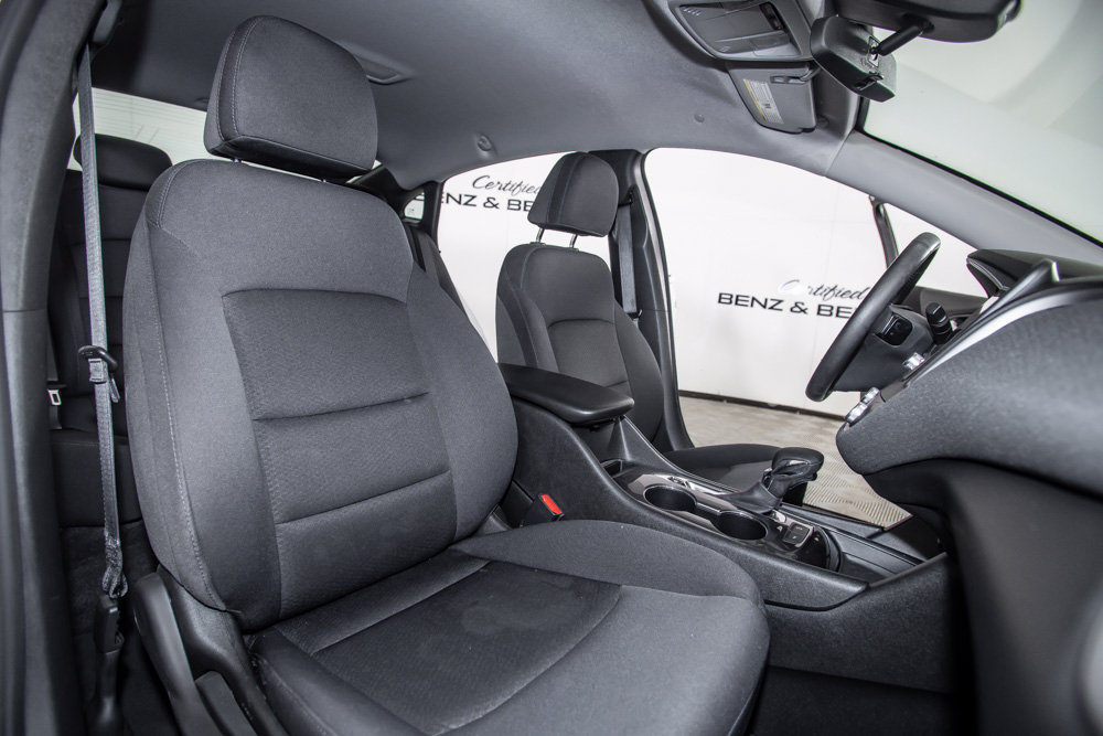 Used 2022 Chevrolet Malibu RS FWD image 15