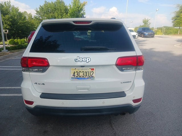 Used 2018 Jeep Grand Cherokee Laredo AWD/4WD image 5