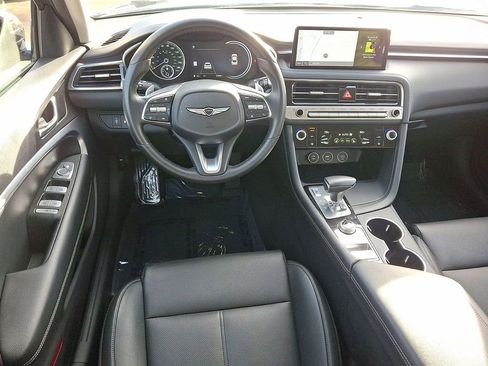 Used 2025 Genesis G70 2.5T image 21
