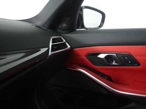 Used 2025 BMW M3 Competition image 30