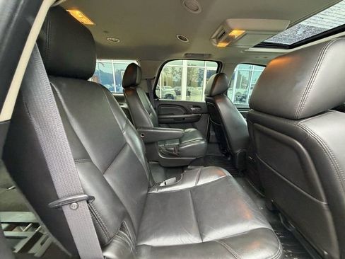 Used 2011 GMC Yukon Denali image 15