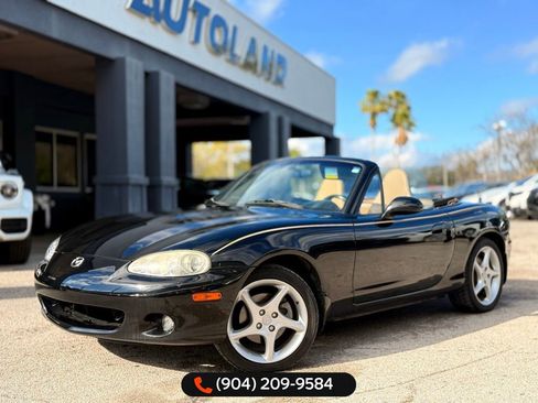 Used 2002 MAZDA MX-5 Miata image 1