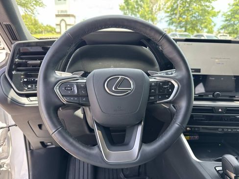 Used 2025 Lexus TX 350 AWD w/ Technology Package image 15