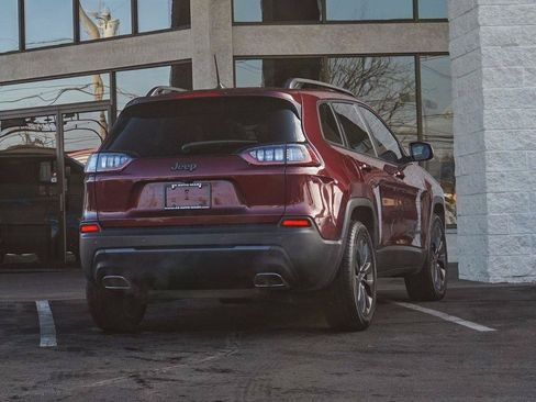 Used 2021 Jeep Cherokee Latitude Lux 80th Anniv w/ Quick Order Package 26U 80TH FWD image 3