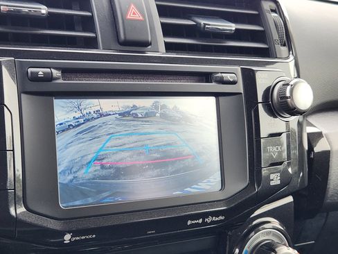 Used 2016 Toyota 4Runner Trail image 23