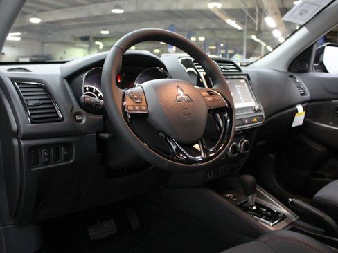 New 2026 Mitsubishi Outlander Sport SE image 5