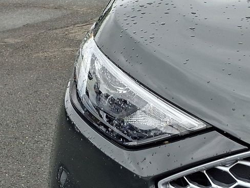 Certified 2023 Ford Edge SEL AWD/4WD image 9