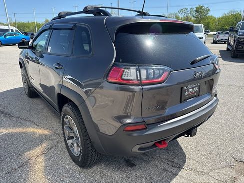 Used 2022 Jeep Cherokee Trailhawk w/ Trailer Tow Group AWD/4WD image 7