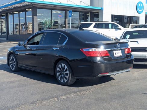 Used 2014 Honda Accord Hybrid Sedan image 7