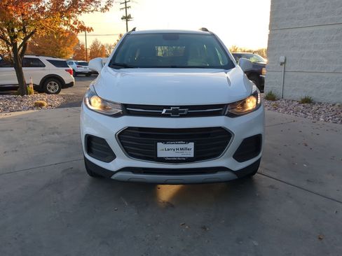 Used 2020 Chevrolet Trax LT w/ Driver Confidence Package image 9