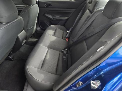 Certified 2025 Nissan Altima 2.5 SV FWD image 9