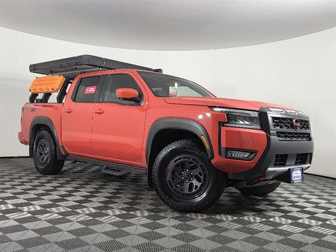 Used 2025 Nissan Frontier PRO-4X w/ Pro Convenience Package AWD/4WD image 1