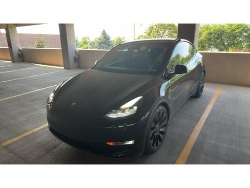 Used 2021 Tesla Model Y Performance AWD/4WD image 1