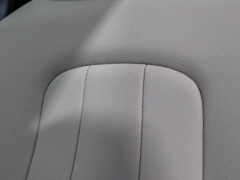 Certified 2026 Mercedes-Benz GLB 250 image 26