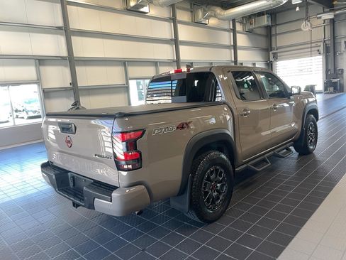 Used 2024 Nissan Frontier PRO-4X w/ Pro Premium Package AWD/4WD image 18