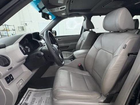 Used 2013 Honda Pilot Touring image 23