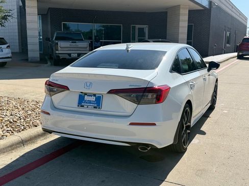 Used 2024 Honda Civic Sport image 5