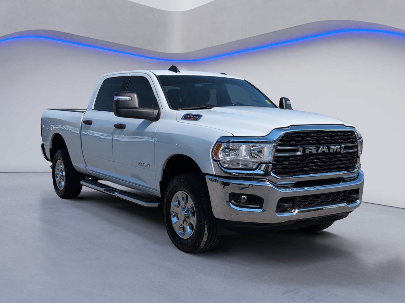 Used 2024 RAM 2500 Big Horn AWD/4WD image 10