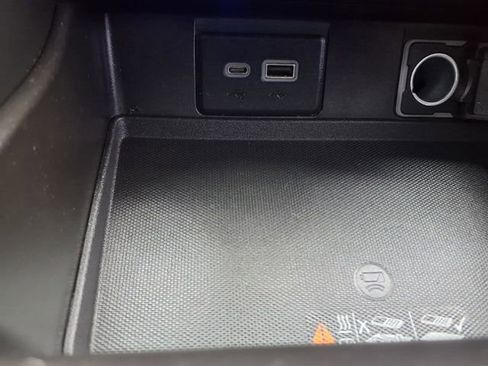 Used 2021 Chevrolet Tahoe High Country image 27