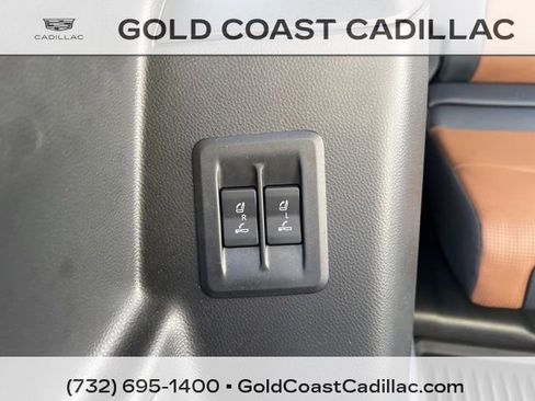 Used 2024 Lexus GX 550 w/ Accessory Package (31) AWD/4WD image 12